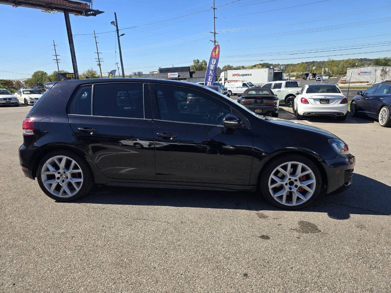 Used 2013 Volkswagen Golf 4-Door FWD image 5