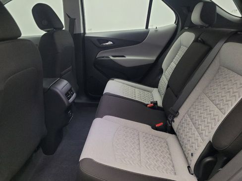 Used 2024 Chevrolet Equinox LS image 18