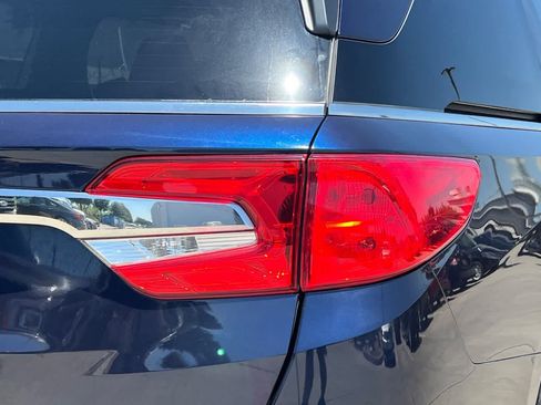 Used 2018 Honda Odyssey EX-L image 13