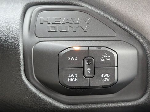 New 2026 RAM 2500 Laramie w/ Sport Appearance Package AWD/4WD image 22