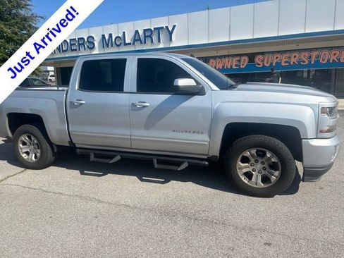 Used 2016 Chevrolet Silverado 1500 LT w/ All Star Edition AWD/4WD image 2