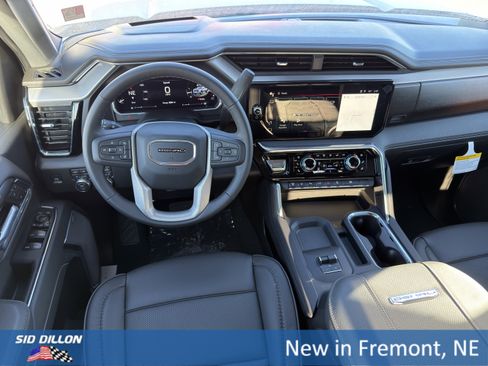 New 2026 GMC Sierra 3500 Denali image 9