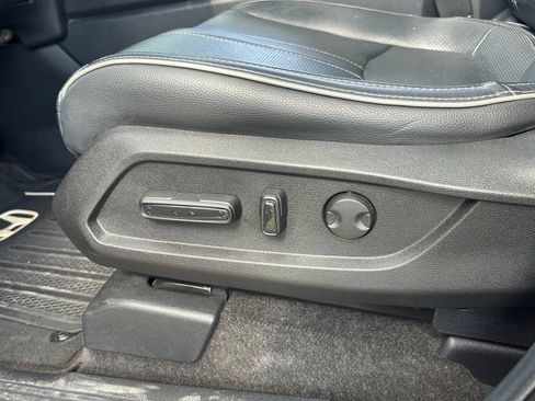 Used 2024 Honda Pilot Elite image 15