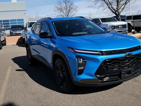 Used 2025 Chevrolet Trax ACTIV w/ Driver Confidence Package image 4