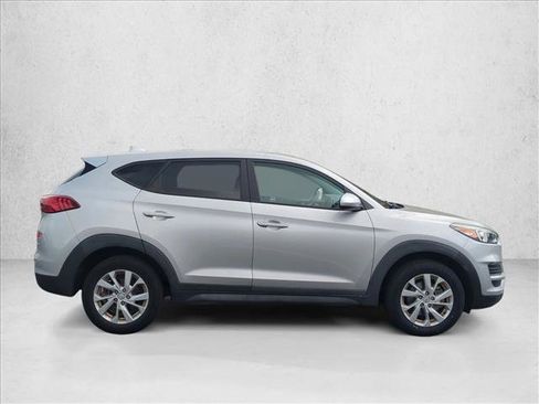 Used 2020 Hyundai Tucson SE image 4