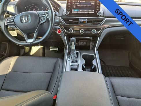 Used 2021 Honda Accord Sport image 18
