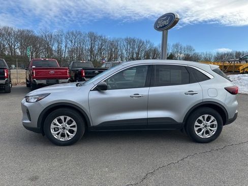 Used 2023 Ford Escape Active image 4