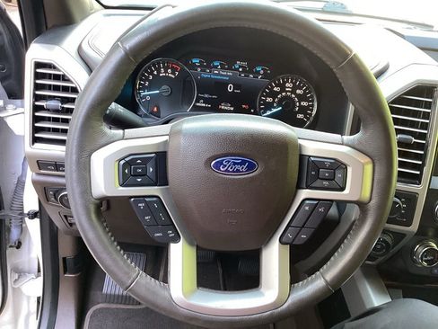 Used 2019 Ford F150 King Ranch w/ Equipment Group 601A Luxury AWD/4WD image 50