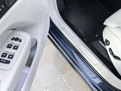 New 2026 Volvo XC60 B5 Ultra w/ Protection Package Premier image 8