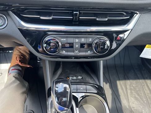 New 2026 Buick Envista Sport Touring w/ Convenience I Package FWD image 21