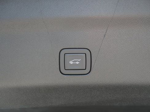 New 2026 Chevrolet Tahoe Premier image 33