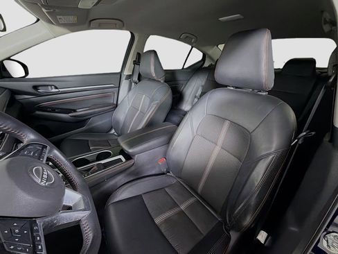 Used 2023 Nissan Altima 2.5 SR FWD image 13