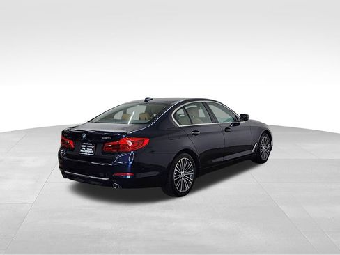 Used 2020 BMW 530i xDrive w/ Executive Package AWD/4WD image 8