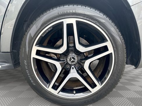 Used 2018 Mercedes-Benz GLS 550 4MATIC image 29