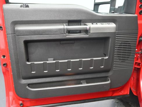 Used 2011 Ford F250 Lariat w/ Lariat Interior Pkg image 15