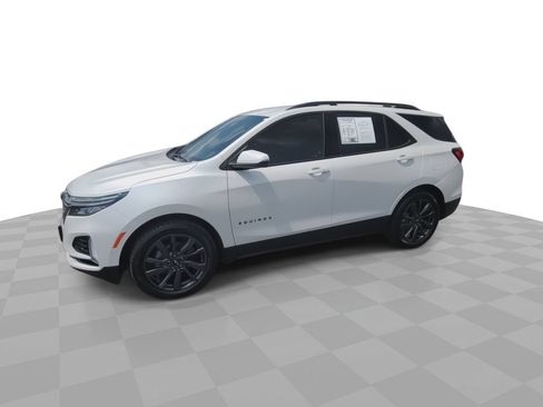 Certified 2023 Chevrolet Equinox RS FWD image 4