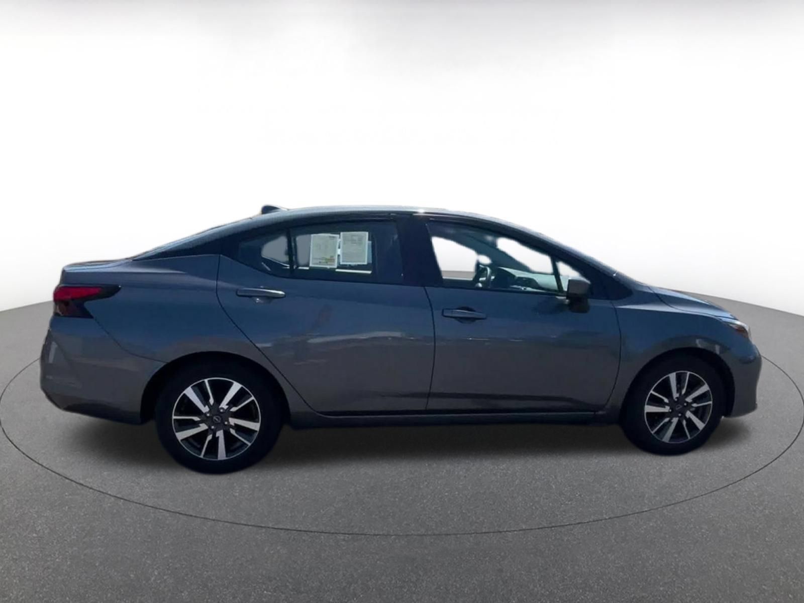 Used 2025 Nissan Versa SV FWD image 15