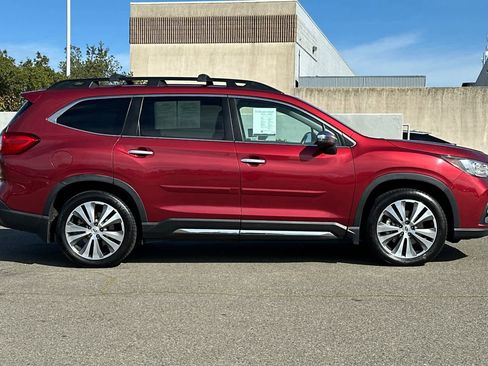 Used 2022 Subaru Ascent Touring image 6