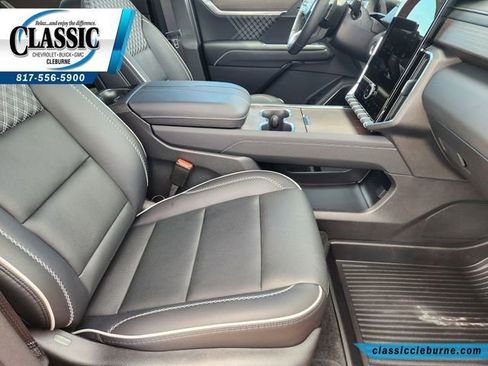 Used 2025 GMC Acadia Denali w/ LPO, Floor Liner Package AWD/4WD image 15