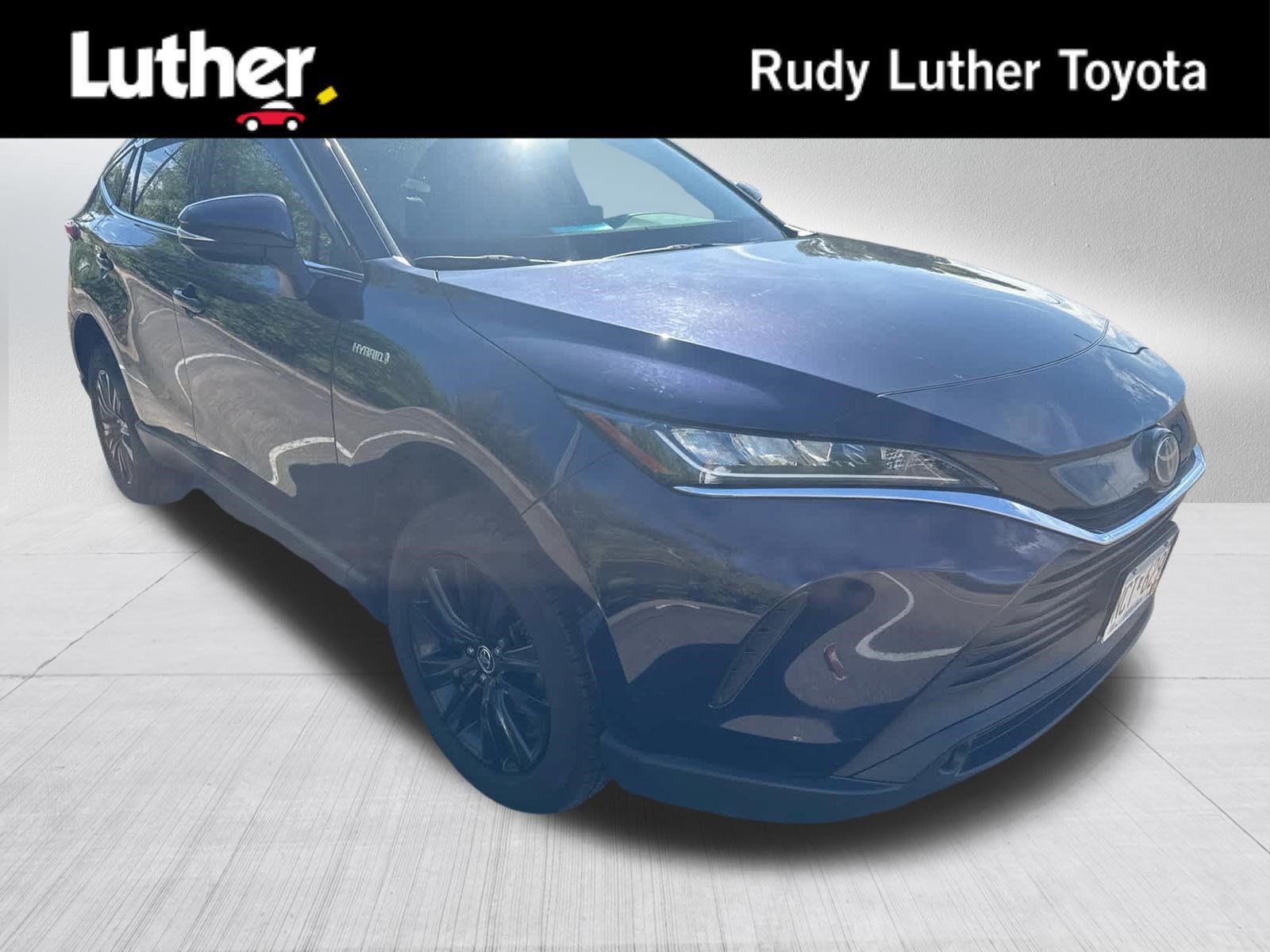 Used 2021 Toyota Venza LE w/ Carpet Mat Package (TMS) AWD/4WD image 1