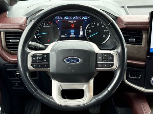 Used 2024 Ford Expedition Max Limited AWD/4WD image 12