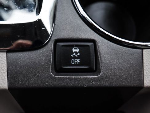 Used 2010 Chevrolet Equinox LS image 5