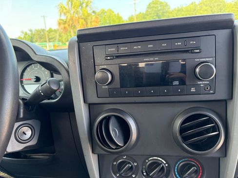 Used 2009 Jeep Wrangler X AWD/4WD image 30