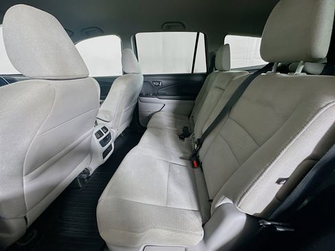 Used 2017 Honda Pilot EX image 27