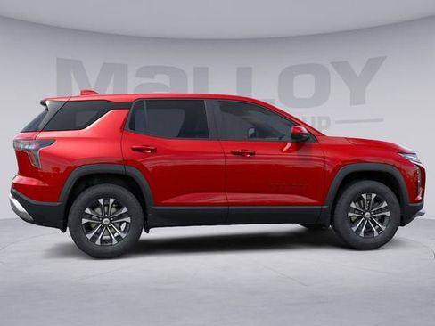 New 2026 Chevrolet Equinox LT w/ Convenience Package II AWD/4WD image 5