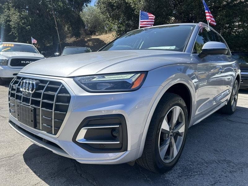 Used 2022 Audi Q5 2.0T Premium Plus w/ Premium Plus Package AWD/4WD image 1
