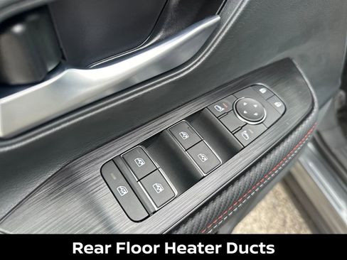 New 2026 Nissan Kicks SR w/ Cold Weather Package AWD/4WD image 12