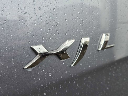 Used 2015 Jaguar XJ L Portfolio image 60