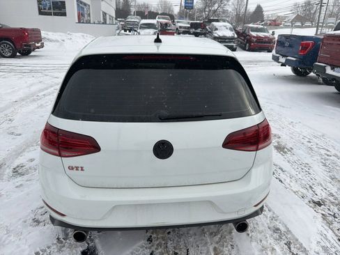 Used 2020 Volkswagen GTI SE image 7