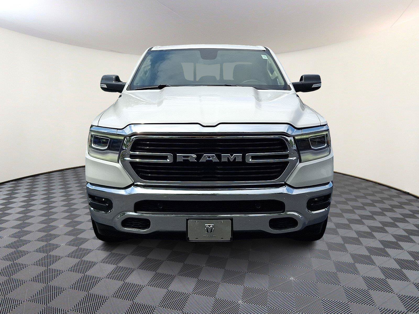 Used 2019 RAM 1500 Big Horn AWD/4WD image 2