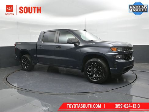 Used 2022 Chevrolet Silverado 1500 Custom image 4