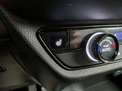 Used 2023 Honda HR-V Sport image 9