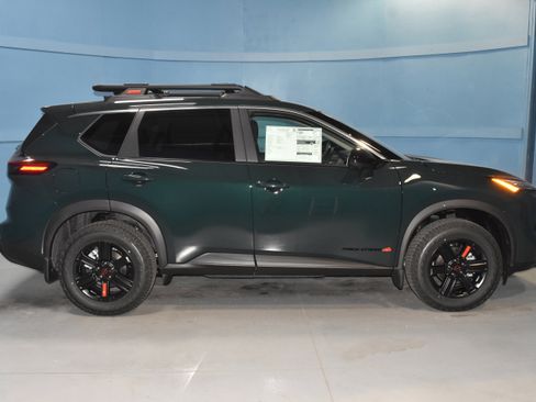 New 2026 Nissan Rogue SV AWD/4WD image 19