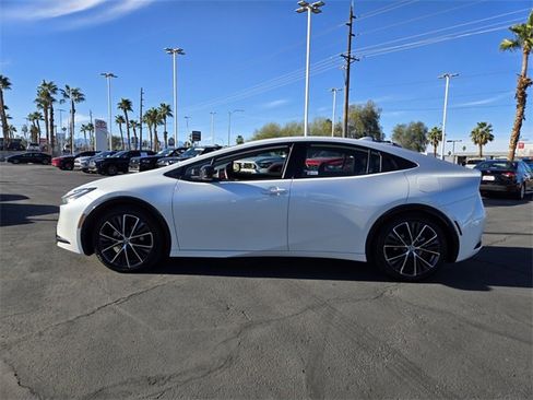 Certified 2025 Toyota Prius Limited image 6