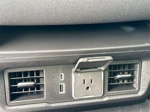 New 2026 Chevrolet Silverado 1500 LT image 29