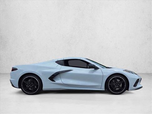 Used 2023 Chevrolet Corvette Stingray Preferred Cpe w/ Z51 Performance Package RWD image 4