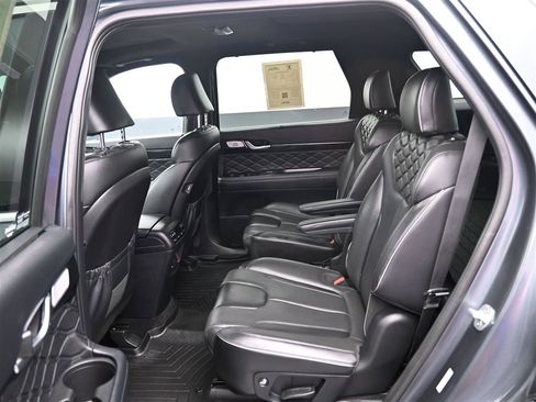 Used 2020 Hyundai Palisade Limited image 11