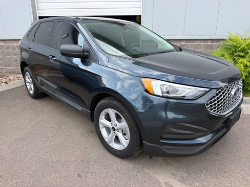 Used 2024 Ford Edge SE AWD/4WD image 2