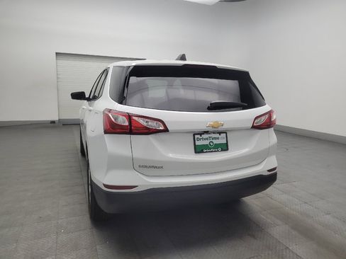 Used 2019 Chevrolet Equinox LS FWD image 6