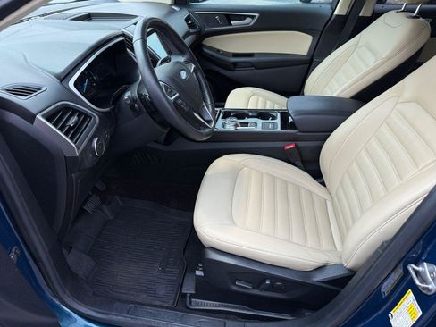 Used 2020 Ford Edge SEL w/ Convenience Package AWD/4WD image 10