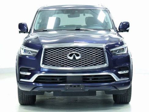 Used 2024 INFINITI QX80 Luxe image 2