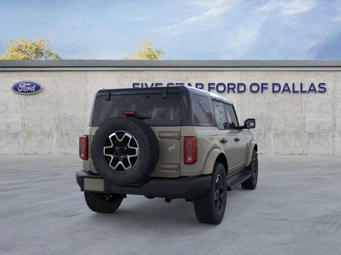 New 2026 Ford Bronco Outer Banks AWD/4WD image 8