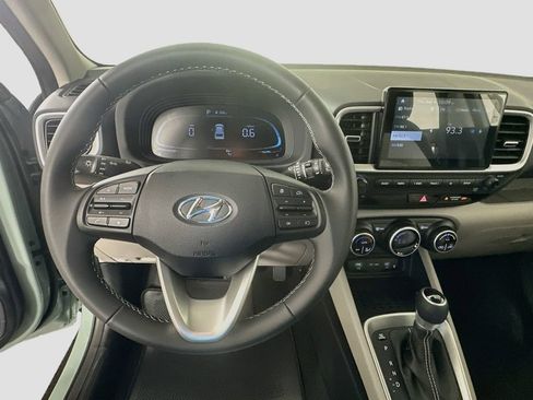 New 2026 Hyundai Venue SEL FWD image 10