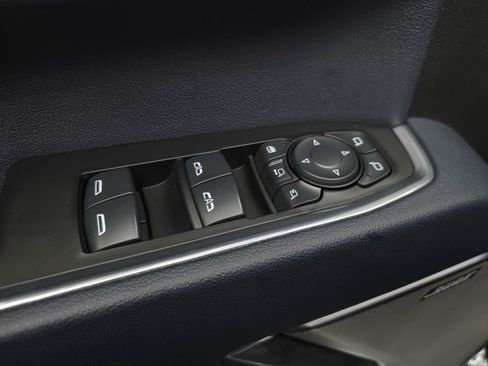 Used 2025 Chevrolet Silverado 2500 High Country w/ High Country Premium Package AWD/4WD image 41