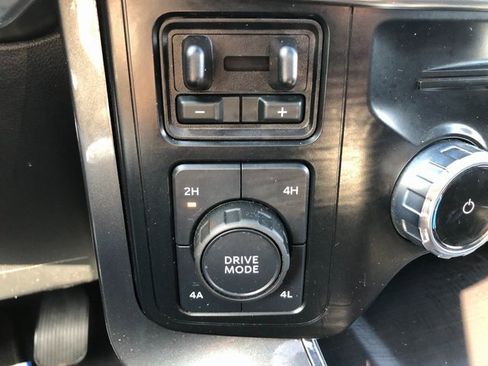 Used 2023 Ford F150 Lariat w/ Equipment Group 502A High image 7