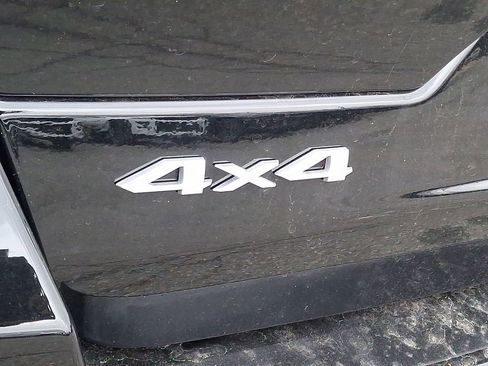 New 2025 Jeep Grand Cherokee Limited image 19